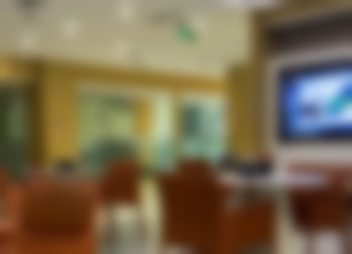 泸州江阳大医大象口腔门诊部营业时间