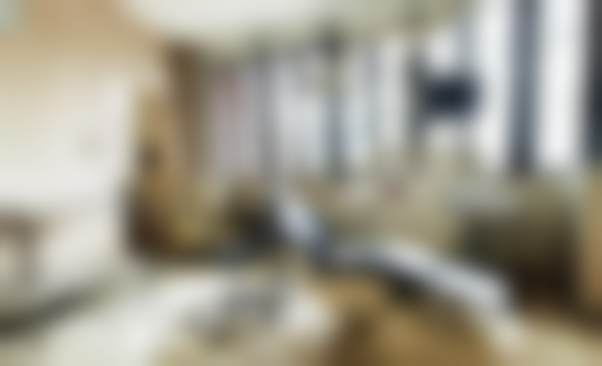 张万浪医生看诊优势：贴心细致一站式