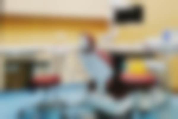 银川优诺口腔门诊部