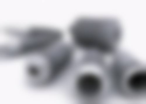 钛合金和钴铬烤瓷牙哪个更适合前牙修复？