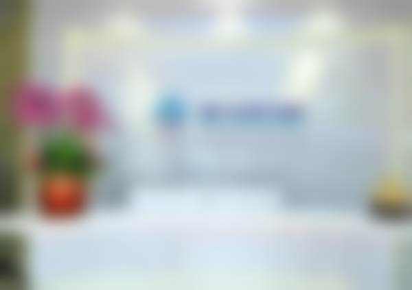 上海斑马线口腔门诊部价格表：合理收费透明消费