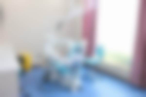 济宁中百口腔医院刘洪飞属于什么档次？专业口碑双优，位列口腔行业中高级水平！ 