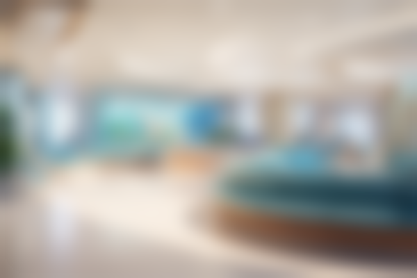 尹万洋