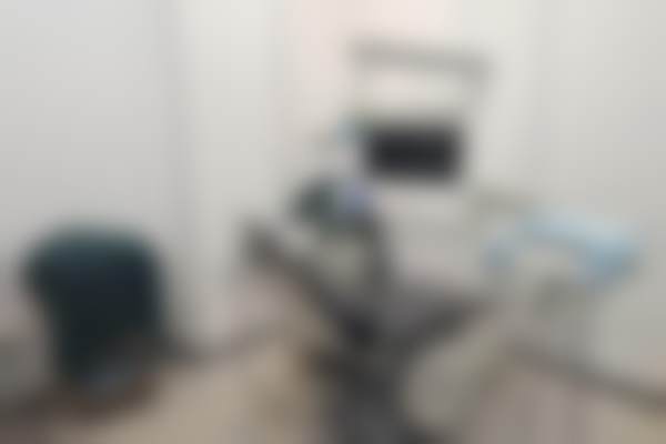 包头青山区苑德鹏口腔诊所仪器设备