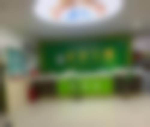 深圳豆芽口腔门诊部的定位与邹万华的协同效应